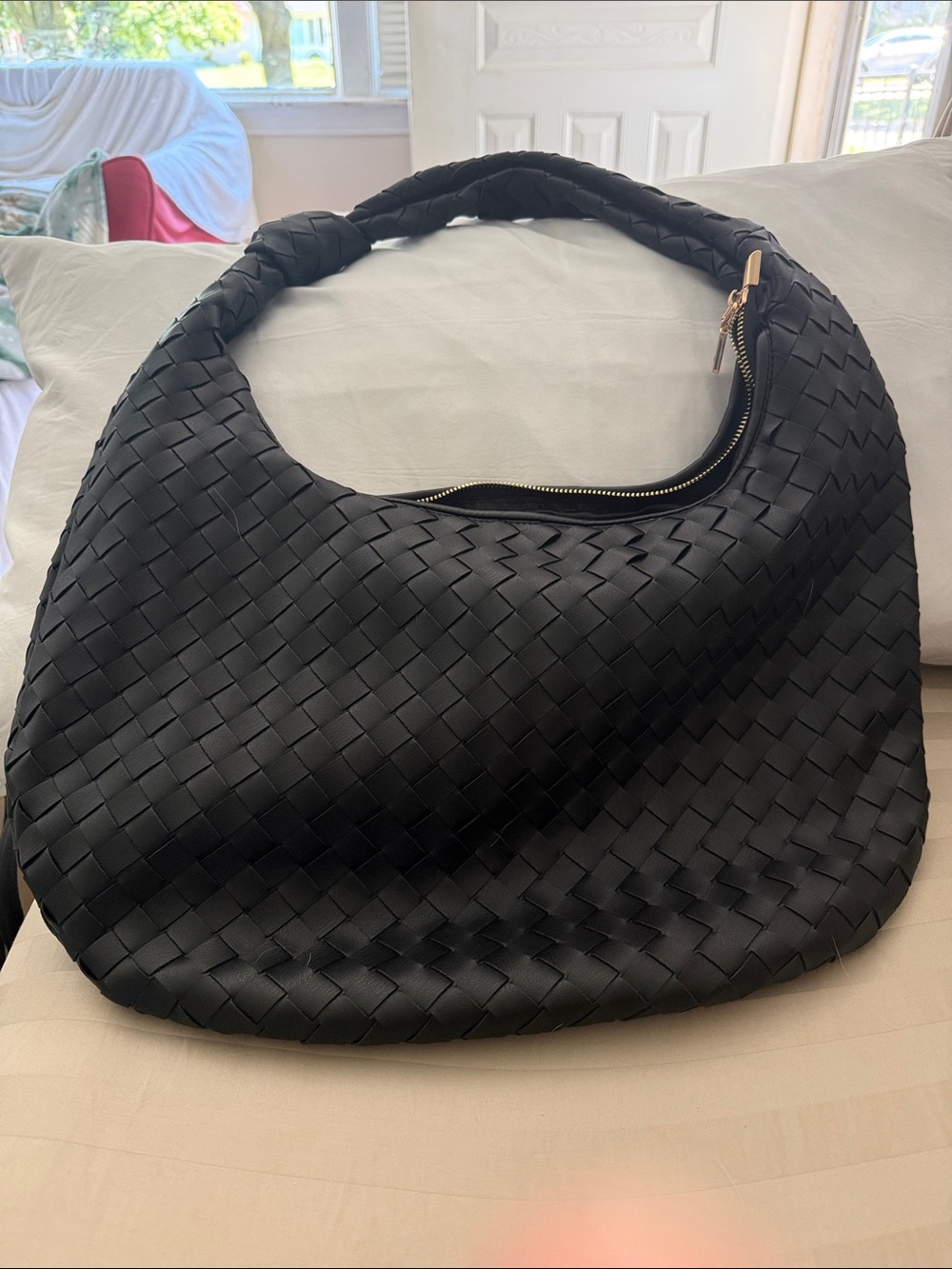 Woven Hobo Shoulder Bag - Black